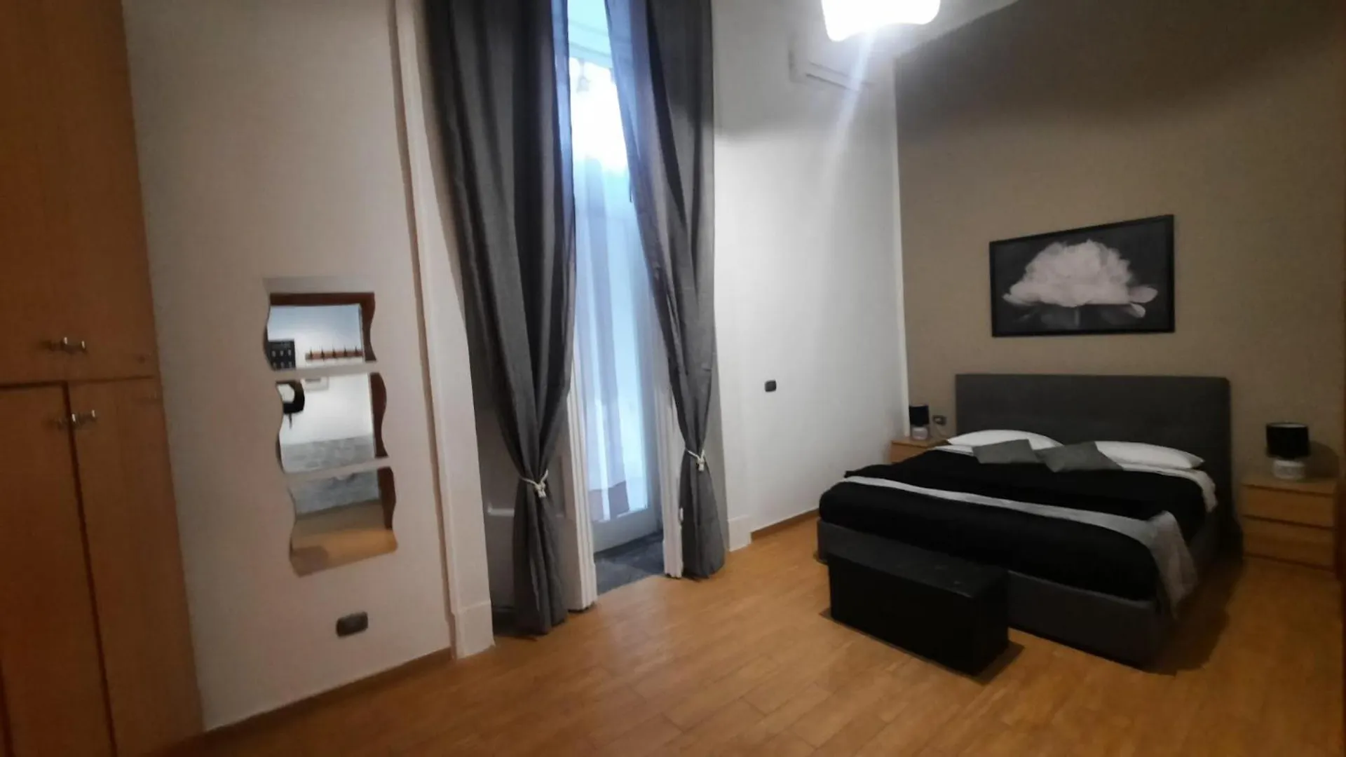 White Home Quartieri Spagnoli Neapel 0*,