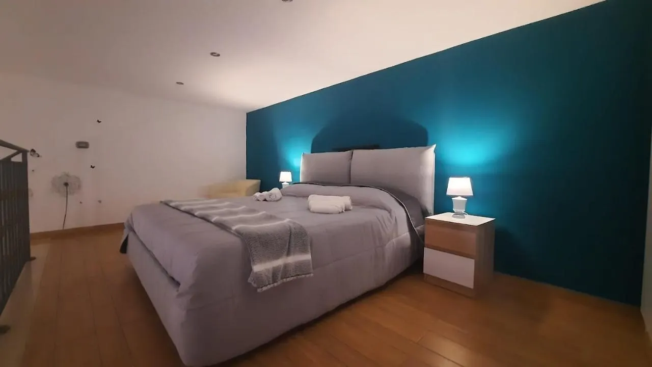White Home Quartieri Spagnoli Naples 0*,